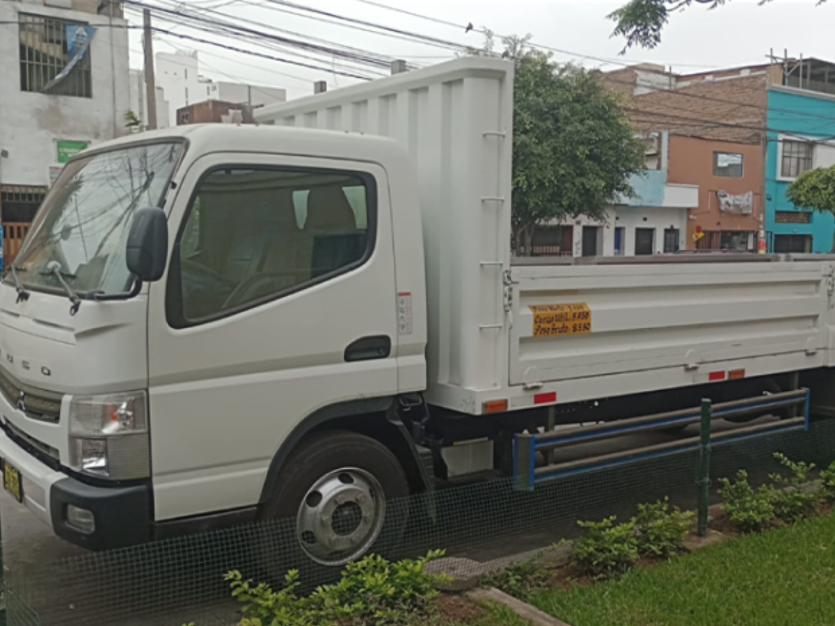 Camiones baranda Rebatible de 6 a 8 Ton